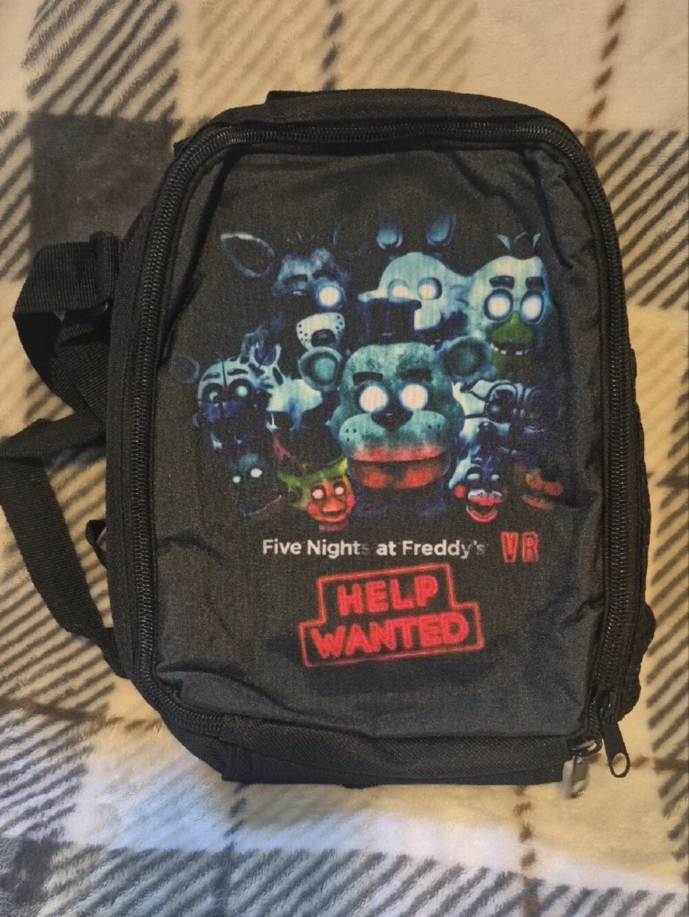 N/A themed black